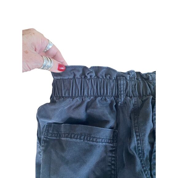 Universal Threads Grey Super High Rise Pants Size 8 Tapered Leg - Picture 3 of 8